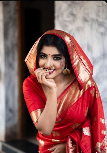 দুষ্ট মেয়েদের পিক hd