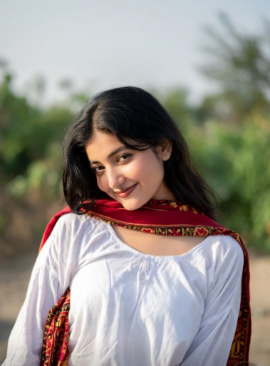 দুষ্ট মেয়েদের পিক hd