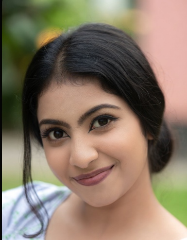 দুষ্ট মেয়েদের পিক hd
