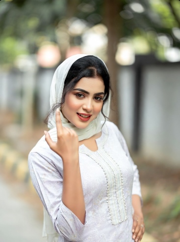 দুষ্ট মেয়েদের পিক