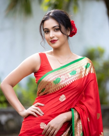 দুষ্ট মেয়েদের পিক