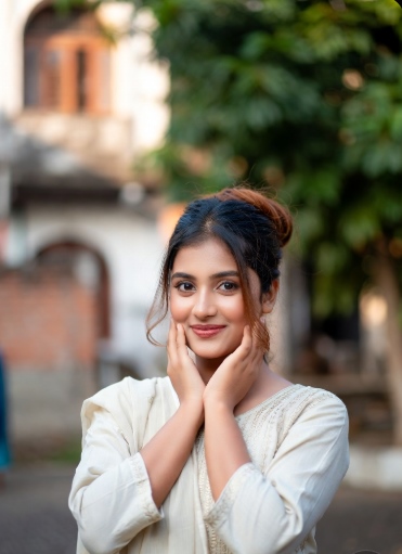 রোমান্টিক দুষ্ট মেয়েদের পিক