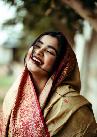 হাসির হাসির দুষ্ট মেয়েদের পিক