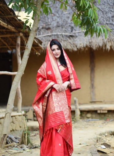 গ্রামের কিউট মেয়েদের পিক