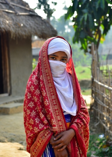 গ্রামের মেয়েদের পিক মুখ ঢাকা