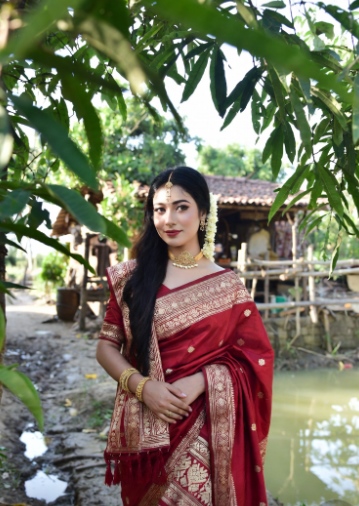 বাংলাদেশের গ্রামের মেয়েদের পিক
