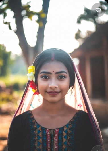 সুন্দরী গ্রামের মেয়েদের পিক