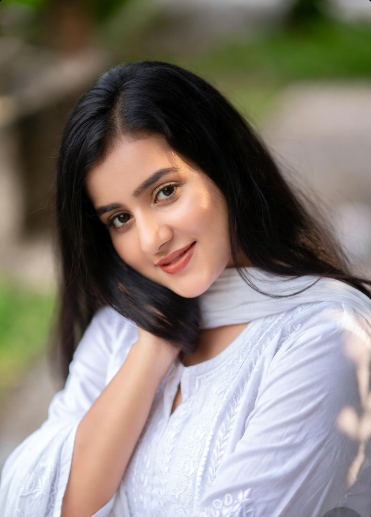 সুন্দরী মেয়েদের ছবি কিউট মেয়েদের পিক