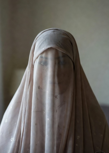 পর্দার পর্দার পর্দাশীল মেয়েদের পিক