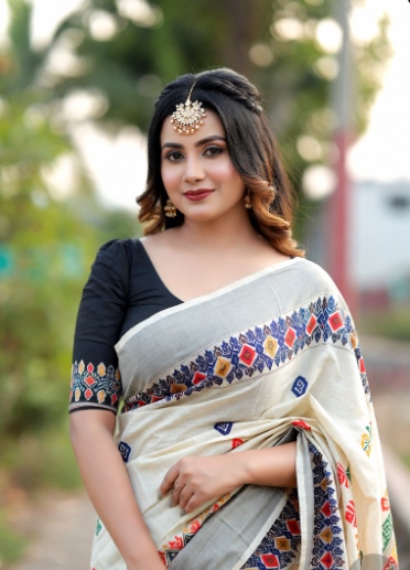 বাংলাদেশের সুন্দরী মেয়েদের পিক