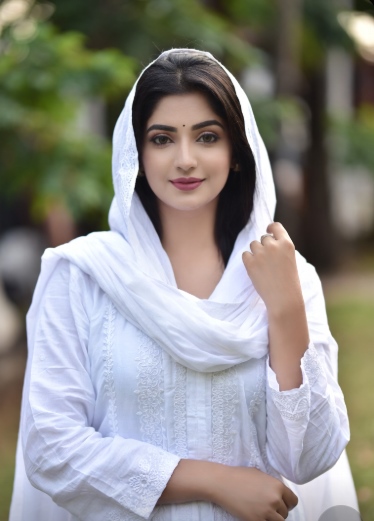বাংলাদেশের সুন্দরী মেয়েদের পিক