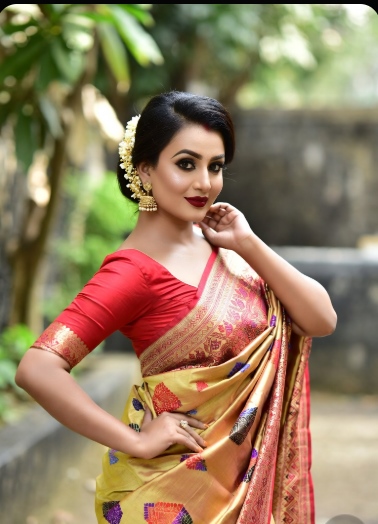 বাংলাদেশের সুন্দরী মেয়েদের পিক