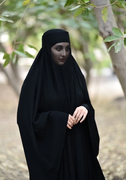 বোরকা পরা সুন্দরী মেয়েদের পিক