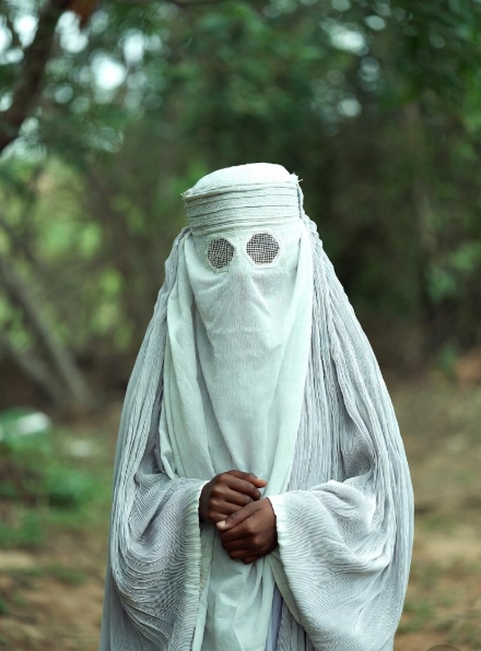 বোরকা পরা সুন্দরী মেয়েদের পিক
