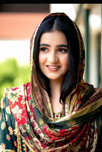 মোটা সুন্দরী মেয়েদের পিক