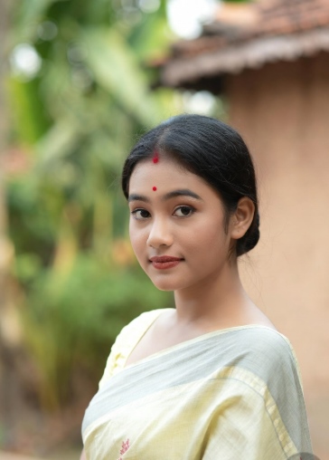 মোটা সুন্দরী মেয়েদের পিক