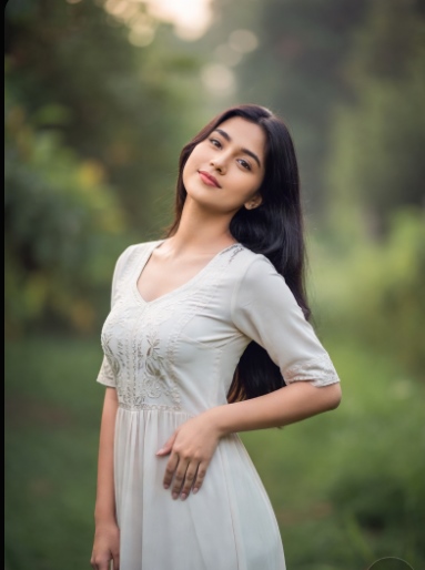 সুন্দরী মেয়েদের পিক
