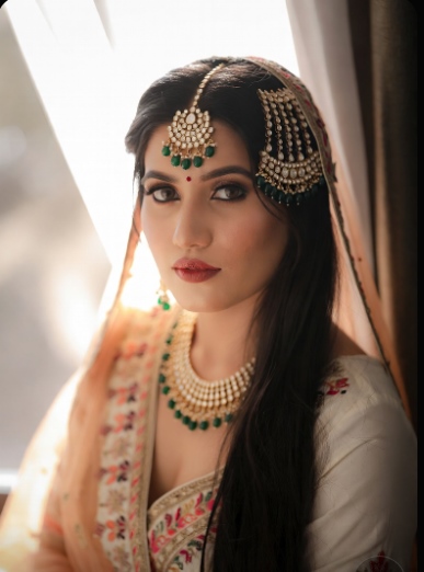 হিন্দু সুন্দরী মেয়েদের পিক
