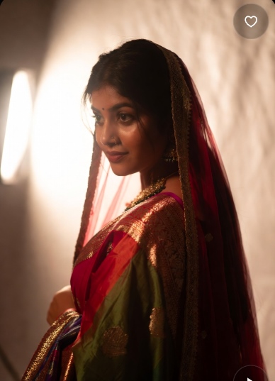 হিন্দু সুন্দরী মেয়েদের পিক